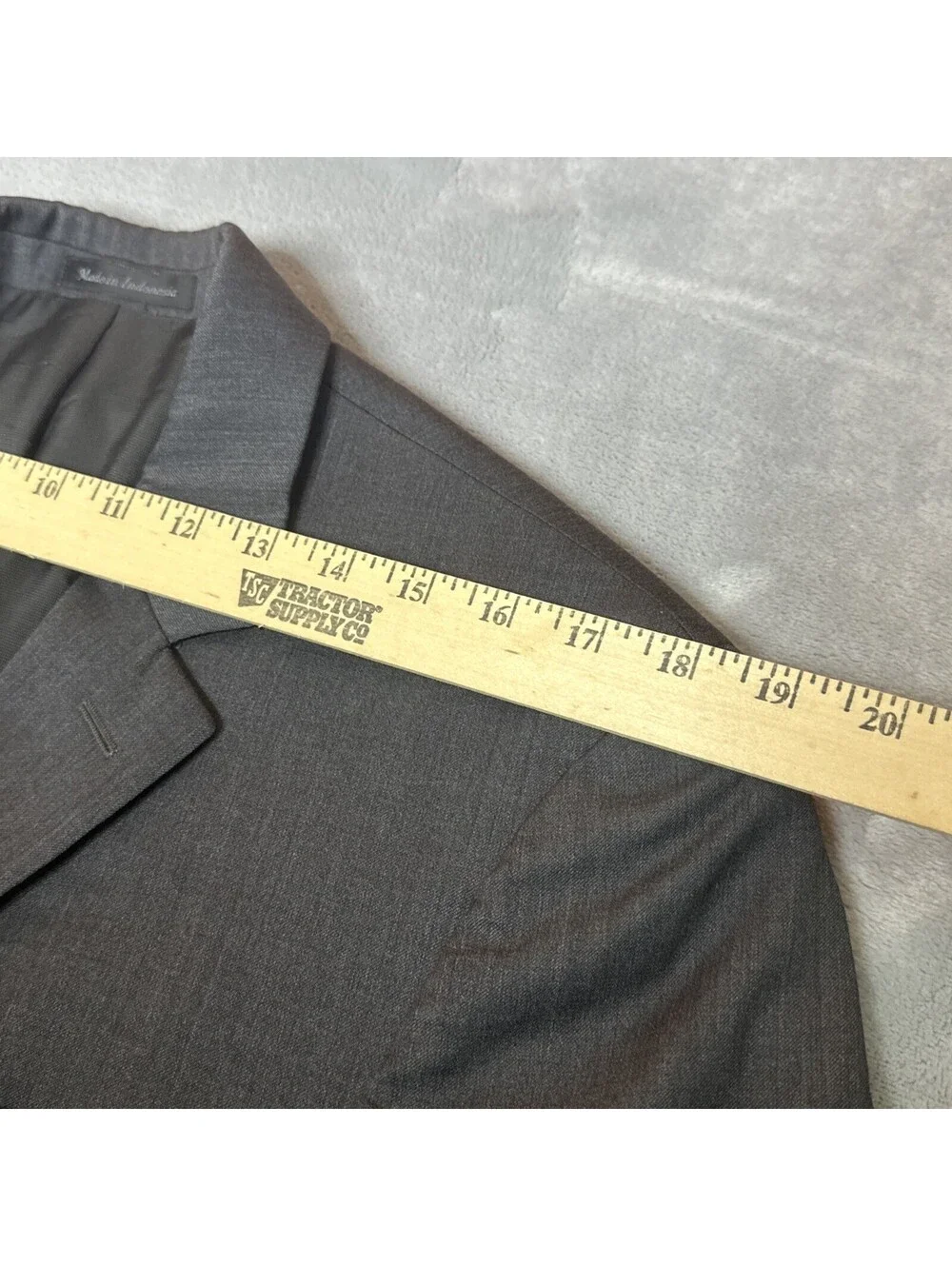 Michael Kors Mens Sz 38R Gray Plaid 100% Wool 2 Buttons Suit Sport Jacket Blazer
